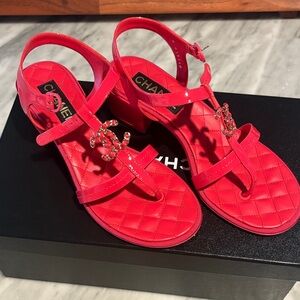 CHANEL Red Quilted Slingback Sandals with CC Charm
